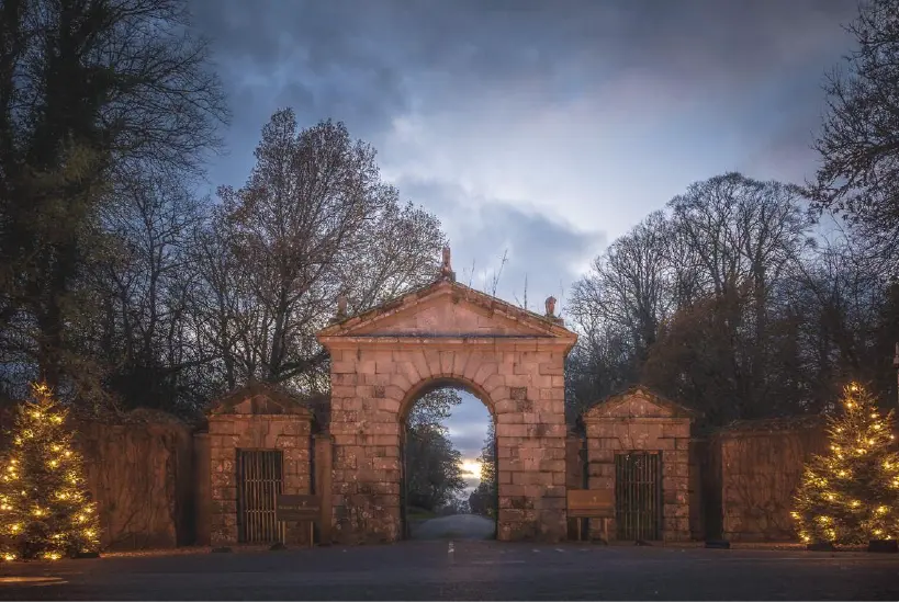 entrance russborough 02