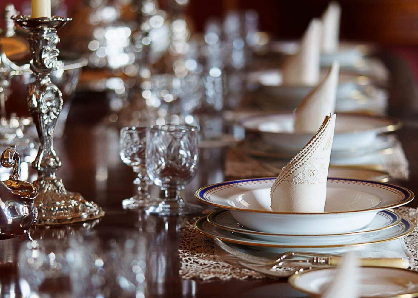 table setting in dining room